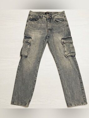 BoohooMAN Cargo Jeans Men’s 32 Tall Straight Leg Light Wash